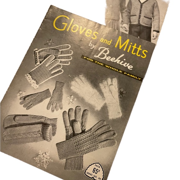 (10) Lot of 7 Vintage 1950s Beehive knitting books baby family child - Picture 9 of 9